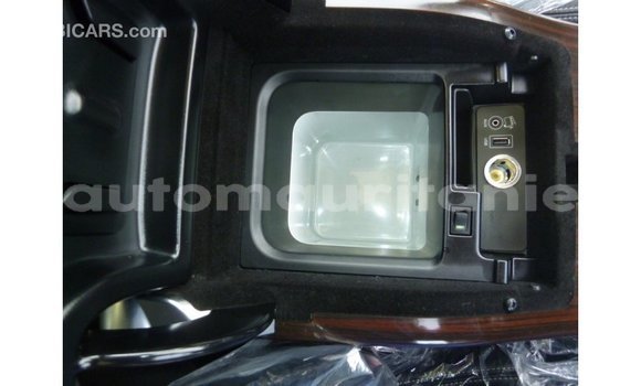 Acheter Import Voiture Land Rover Range Rover Autre à Import - Dubai, Adrar Acheter Import Voiture Land Rover Range Rover Autre à Import - Dubai, Adrar