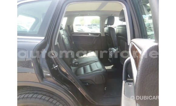 Acheter Import Voiture Volkswagen Touareg Noir à Import - Dubai, Adrar Acheter Import Voiture Volkswagen Touareg Noir à Import - Dubai, Adrar