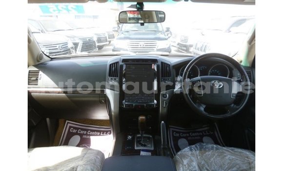 Acheter Import Voiture Toyota Land Cruiser Blanc à Import - Dubai, Adrar Acheter Import Voiture Toyota Land Cruiser Blanc à Import - Dubai, Adrar
