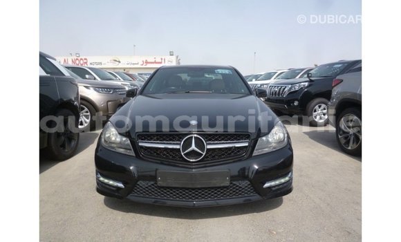 Acheter Import Voiture Mercedes-Benz 190 Noir à Import - Dubai, Adrar Acheter Import Voiture Mercedes-Benz 190 Noir à Import - Dubai, Adrar