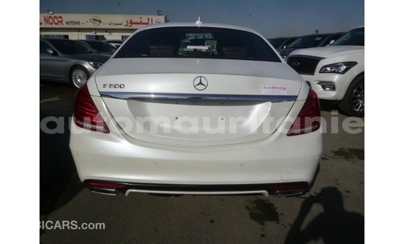 Acheter Import Voiture Mercedes-Benz 190 Blanc à Import - Dubai, Adrar Acheter Import Voiture Mercedes-Benz 190 Blanc à Import - Dubai, Adrar