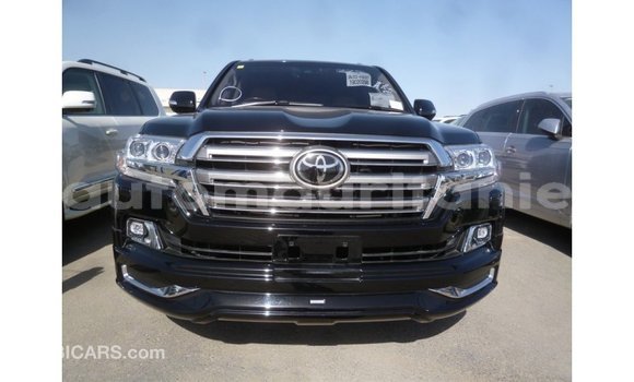 Acheter Import Voiture Toyota Land Cruiser Noir à Import - Dubai, Adrar Acheter Import Voiture Toyota Land Cruiser Noir à Import - Dubai, Adrar