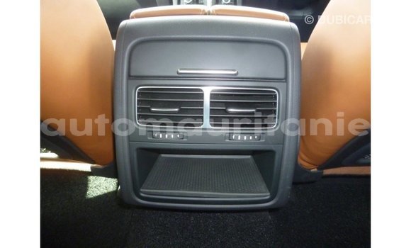 Acheter Import Voiture Volkswagen Touareg Marron à Import - Dubai, Adrar Acheter Import Voiture Volkswagen Touareg Marron à Import - Dubai, Adrar