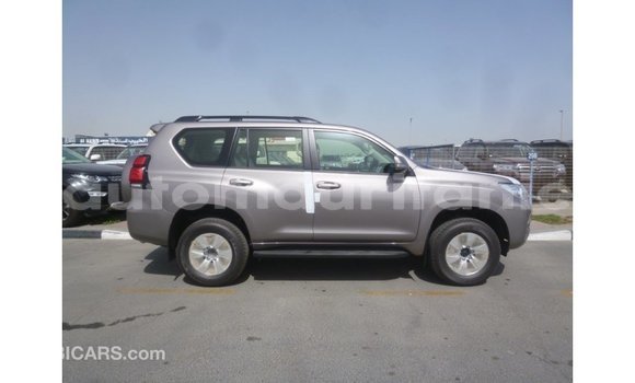 Acheter Import Voiture Toyota Prado Autre à Import - Dubai, Adrar Acheter Import Voiture Toyota Prado Autre à Import - Dubai, Adrar