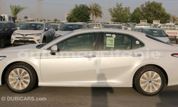 Buy Import Toyota Camry White Car in Import - Dubai in Adrar Buy Import Toyota Camry White Car in Import - Dubai in Adrar
