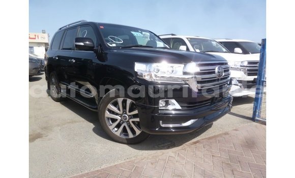 Acheter Import Voiture Toyota Land Cruiser Noir à Import - Dubai, Adrar Acheter Import Voiture Toyota Land Cruiser Noir à Import - Dubai, Adrar