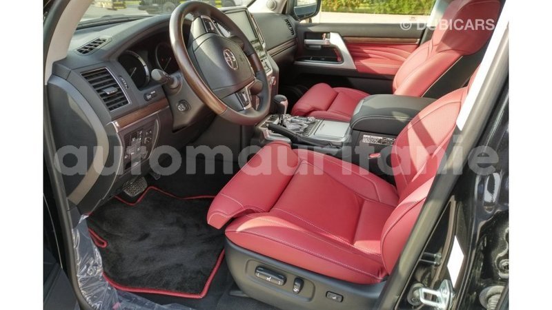 Big with watermark 25854732 3eb5 474c 91d2 241944a39e31