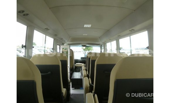 Acheter Import Voiture Toyota Coaster Blanc à Import - Dubai, Adrar Acheter Import Voiture Toyota Coaster Blanc à Import - Dubai, Adrar