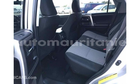 Acheter Import Utilitaire Toyota HiAce Autre à Import - Dubai, Adrar Acheter Import Utilitaire Toyota HiAce Autre à Import - Dubai, Adrar