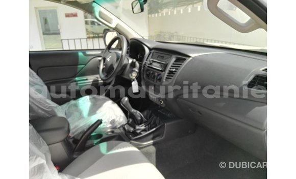 Buy Import Mitsubishi L200 White Car in Import - Dubai in Adrar Buy Import Mitsubishi L200 White Car in Import - Dubai in Adrar