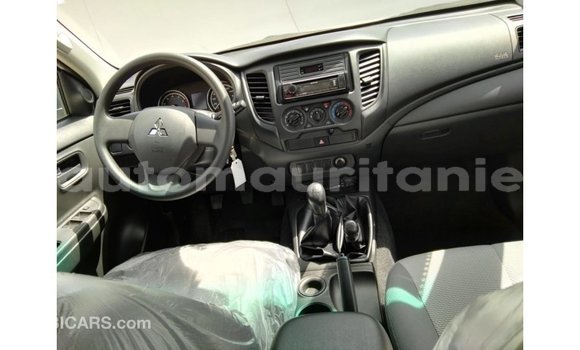 Buy Import Mitsubishi L200 White Car in Import - Dubai in Adrar Buy Import Mitsubishi L200 White Car in Import - Dubai in Adrar