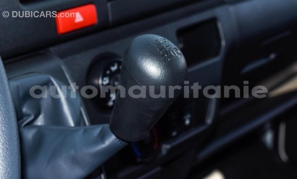 Acheter Import Voiture Toyota Hiace Blanc à Import - Dubai, Adrar Acheter Import Voiture Toyota Hiace Blanc à Import - Dubai, Adrar
