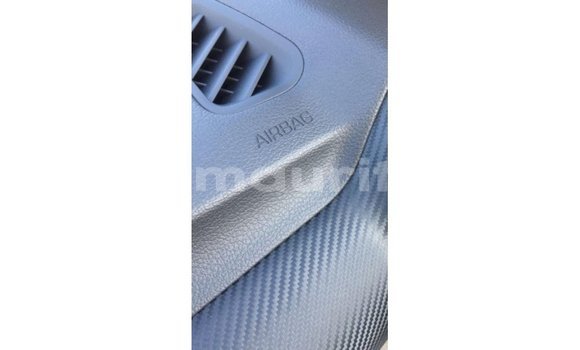 Acheter Import Voiture Hyundai Tucson Blanc à Import - Dubai, Adrar Acheter Import Voiture Hyundai Tucson Blanc à Import - Dubai, Adrar