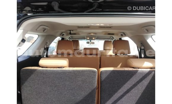 Acheter Import Voiture Toyota Fortuner Noir à Import - Dubai, Adrar Acheter Import Voiture Toyota Fortuner Noir à Import - Dubai, Adrar