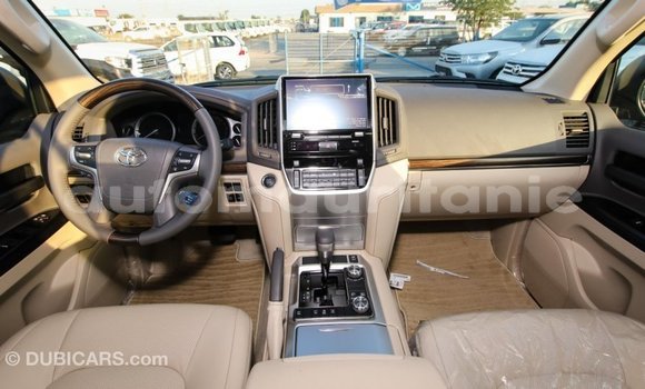 Buy Import Toyota Land Cruiser Black Car in Import - Dubai in Adrar Buy Import Toyota Land Cruiser Black Car in Import - Dubai in Adrar