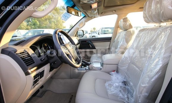 Buy Import Toyota Land Cruiser Black Car in Import - Dubai in Adrar Buy Import Toyota Land Cruiser Black Car in Import - Dubai in Adrar