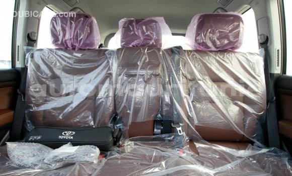 Buy Import Toyota Land Cruiser Black Car in Import - Dubai in Adrar Buy Import Toyota Land Cruiser Black Car in Import - Dubai in Adrar