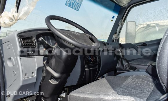 Acheter Import Voiture Mercedes-Benz 190 Blanc à Import - Dubai, Adrar Acheter Import Voiture Mercedes-Benz 190 Blanc à Import - Dubai, Adrar