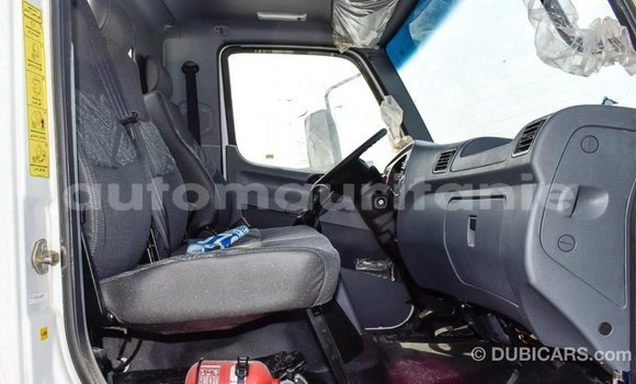 Acheter Import Voiture Mercedes-Benz 190 Blanc à Import - Dubai, Adrar Acheter Import Voiture Mercedes-Benz 190 Blanc à Import - Dubai, Adrar