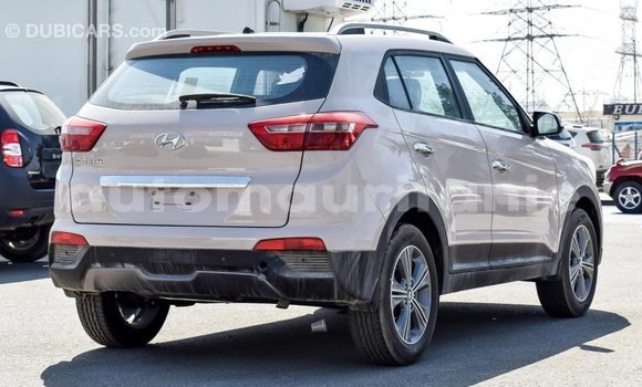 Buy Import Hyundai Creta Beige Car in Import - Dubai in Adrar Buy Import Hyundai Creta Beige Car in Import - Dubai in Adrar