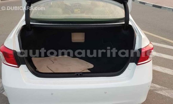 Acheter Import Voiture Lexus ES Blanc à Import - Dubai, Adrar Acheter Import Voiture Lexus ES Blanc à Import - Dubai, Adrar