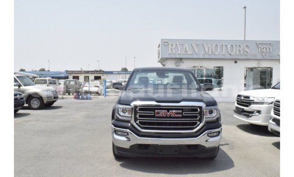 Acheter Import Voiture GMC Sierra Noir à Import - Dubai, Adrar