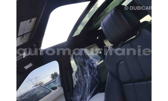 Acheter Import Voiture Land Rover Range Rover Blanc à Import - Dubai, Adrar