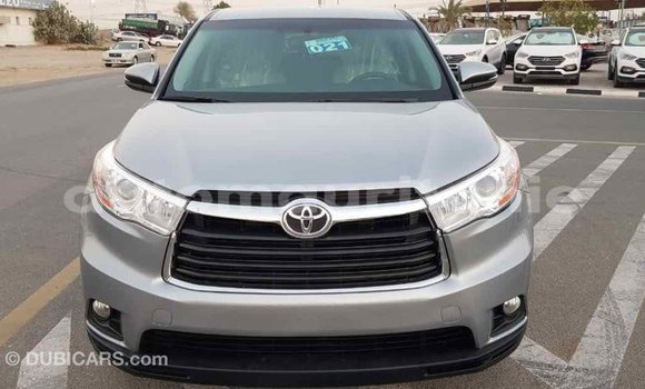 Acheter Import Voiture Toyota Highlander Autre à Import - Dubai, Adrar Acheter Import Voiture Toyota Highlander Autre à Import - Dubai, Adrar