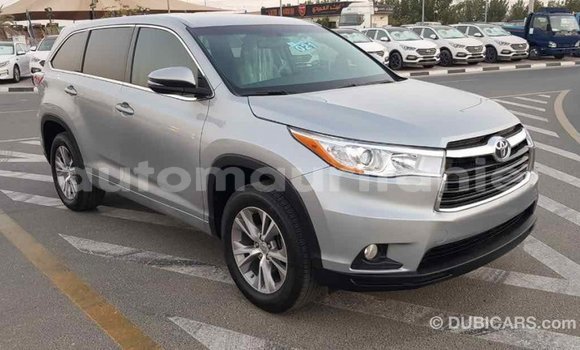 Acheter Import Voiture Toyota Highlander Autre à Import - Dubai, Adrar Acheter Import Voiture Toyota Highlander Autre à Import - Dubai, Adrar