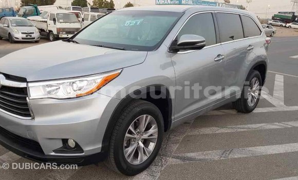 Acheter Import Voiture Toyota Highlander Autre à Import - Dubai, Adrar Acheter Import Voiture Toyota Highlander Autre à Import - Dubai, Adrar