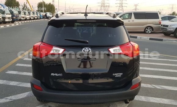 Acheter Import Utilitaire Toyota HiAce Noir à Import - Dubai, Adrar Acheter Import Utilitaire Toyota HiAce Noir à Import - Dubai, Adrar