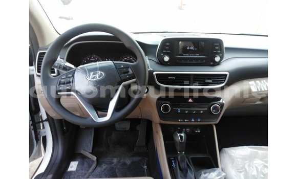 Buy Import Hyundai Tucson White Car in Import - Dubai in Adrar Buy Import Hyundai Tucson White Car in Import - Dubai in Adrar