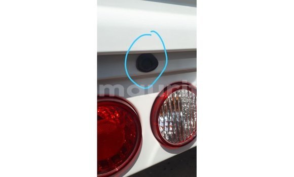 Acheter Import Voiture Kia Carens Blanc à Import - Dubai, Adrar Acheter Import Voiture Kia Carens Blanc à Import - Dubai, Adrar