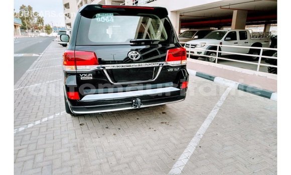 Buy Import Toyota Land Cruiser Black Car in Import - Dubai in Adrar Buy Import Toyota Land Cruiser Black Car in Import - Dubai in Adrar