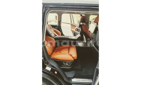 Buy Import Toyota Land Cruiser Black Car in Import - Dubai in Adrar Buy Import Toyota Land Cruiser Black Car in Import - Dubai in Adrar