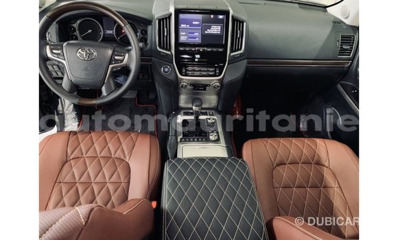 Buy Import Toyota Land Cruiser Black Car in Import - Dubai in Adrar Buy Import Toyota Land Cruiser Black Car in Import - Dubai in Adrar