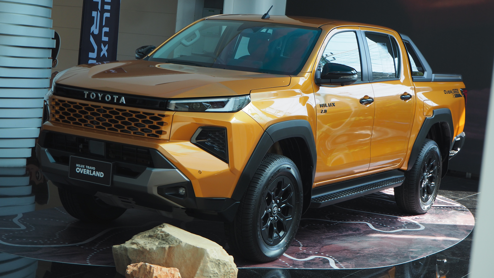 Mahindra maur